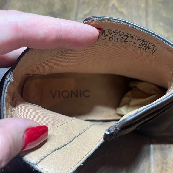 Vionic Womens Trinity Ankle Boots Booties Brown Leather Heeled Buckles 8 - Picture 10 of 10